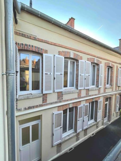 Epernay Prestige, Appartement Avec Terrasse Exterior photo